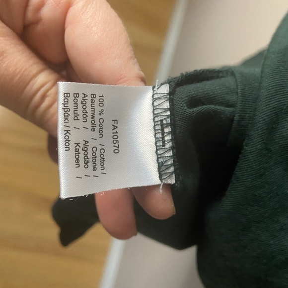 LACOSTE t shirt L - Picture 5 of 5